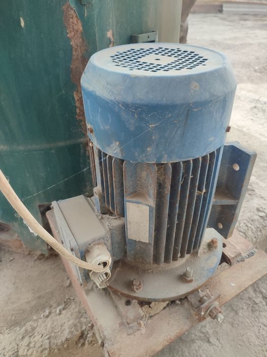 1 та центрифуга ва 2 та нержавейка козон