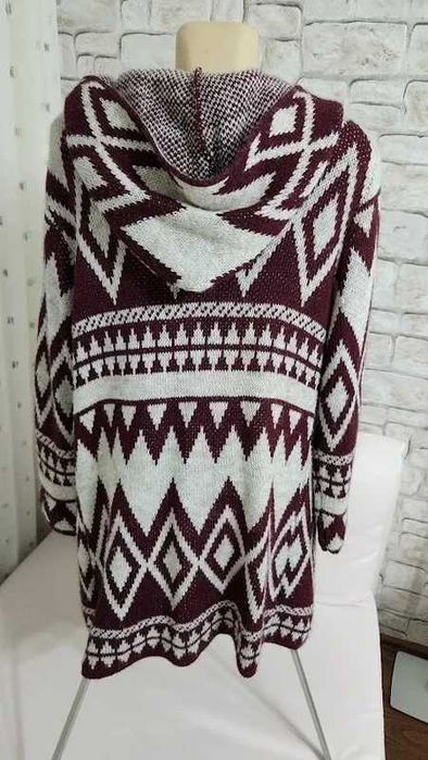 Cardigan dama marimea M cred,lana si alpaca,stare f buna