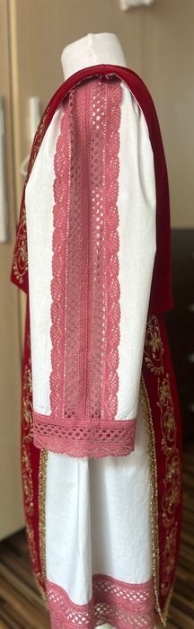 Costum popular fetite