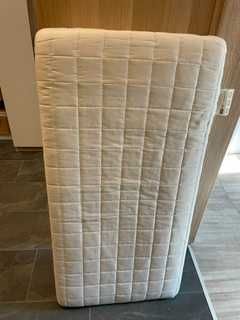 Дървена кошара 60/120 см + Матрак ТЕД