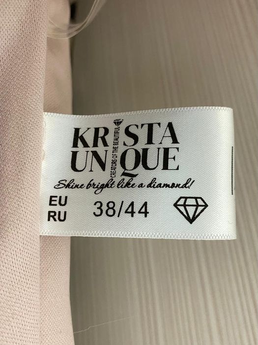 Продам платье нарядное