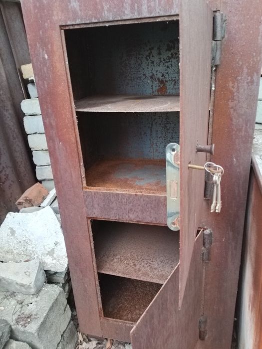 Шкаф несгораемый сварной