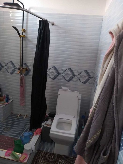 Кунград кафенин касында Уй сатылады