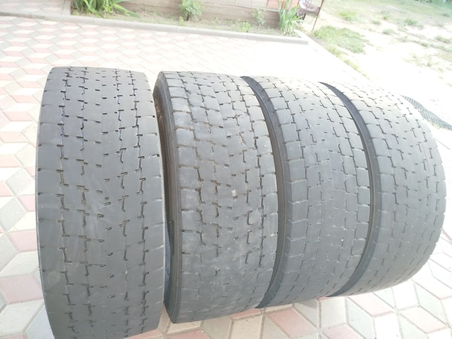 Продам комплект шины