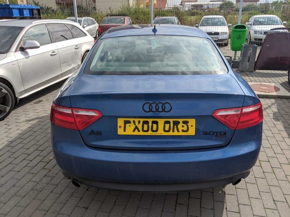 Dezmembrari Dezmembrez Audi A5 Coupe S line 3.0 TDI Quattro cod motor CCW