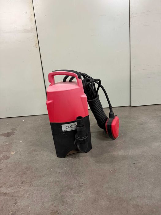 Помпа водна потоп. 750W 1 max 217L/min 8m RDP-WP25