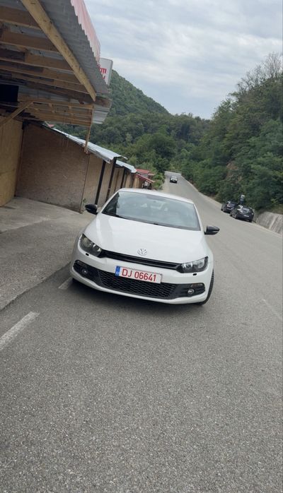 Wolkswagen Scirocco 2.0 tdi