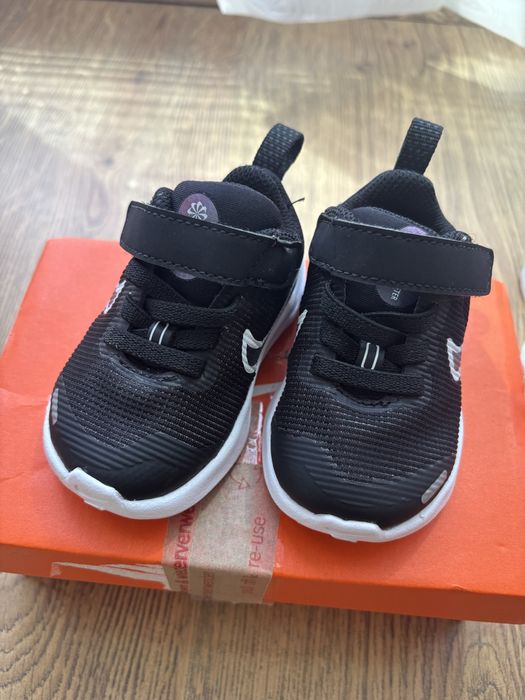 Nike 18.5 сандалки и ботушки 15лв