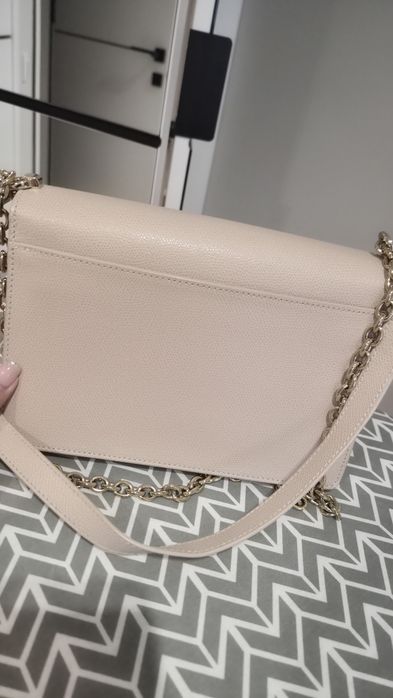 Бежова чанта FURLA оригинална