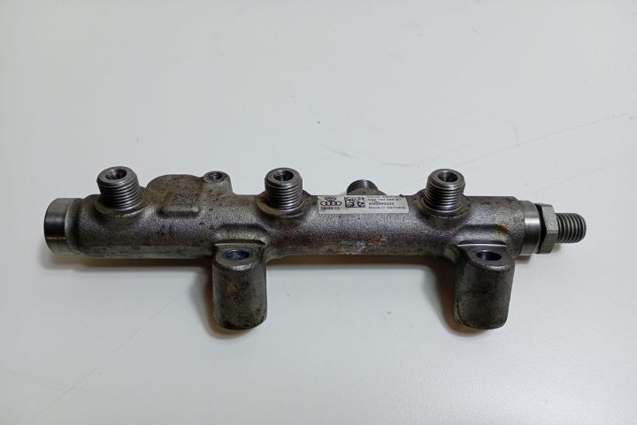 Rampa  injectoare dreapta 3.0 tdi 059130089BT Audi A4 allroad B8 (fac