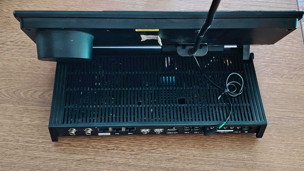 IPC IQMAX Touch Trader Platform Unigy dealer phone turret