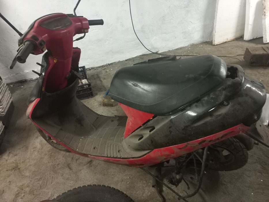 Продам скутер хонда дио27