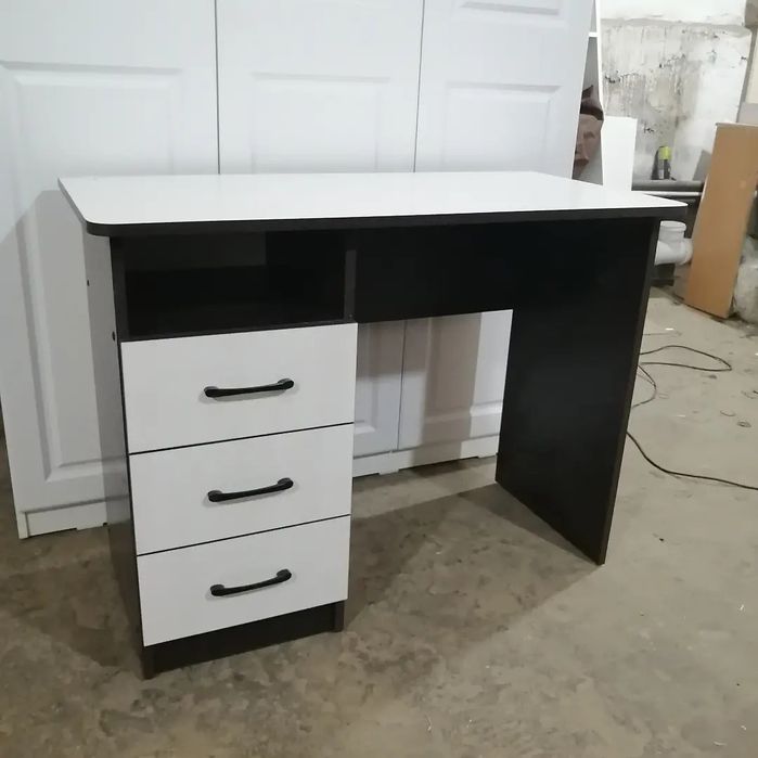 Стол ученический