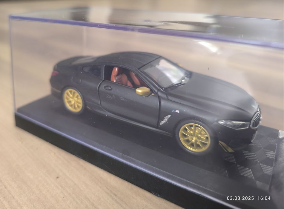 Коллекционная машинка