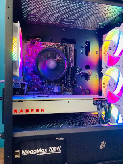 Геймърски Ryzen 5 2600X ,Vega56 8GB,16GB RAM,256 m.2 SSD+1TB HDD,WIFI