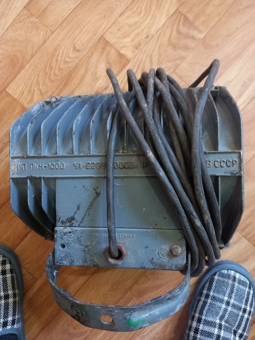 Фонарь электрический