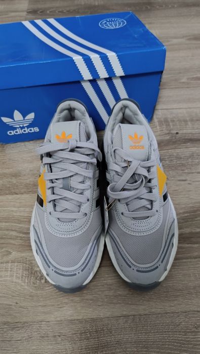 Кроссовки Адидас оригинал