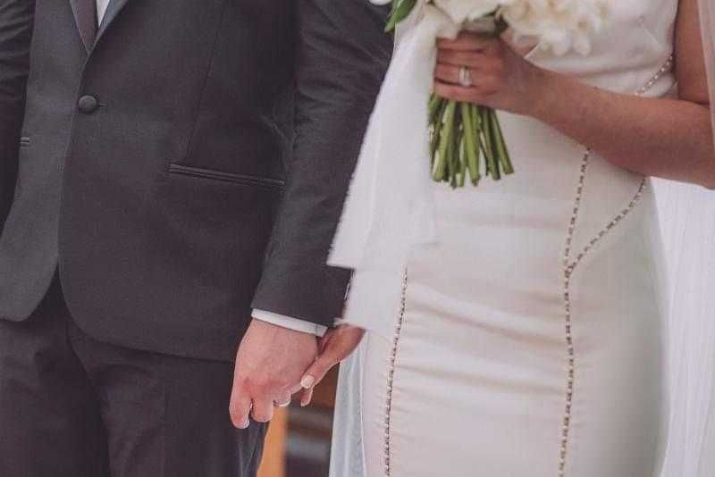 Rochie mireasa (model Pronovias)