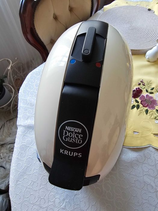 Кафе машина Nescafe Dolce Gusto