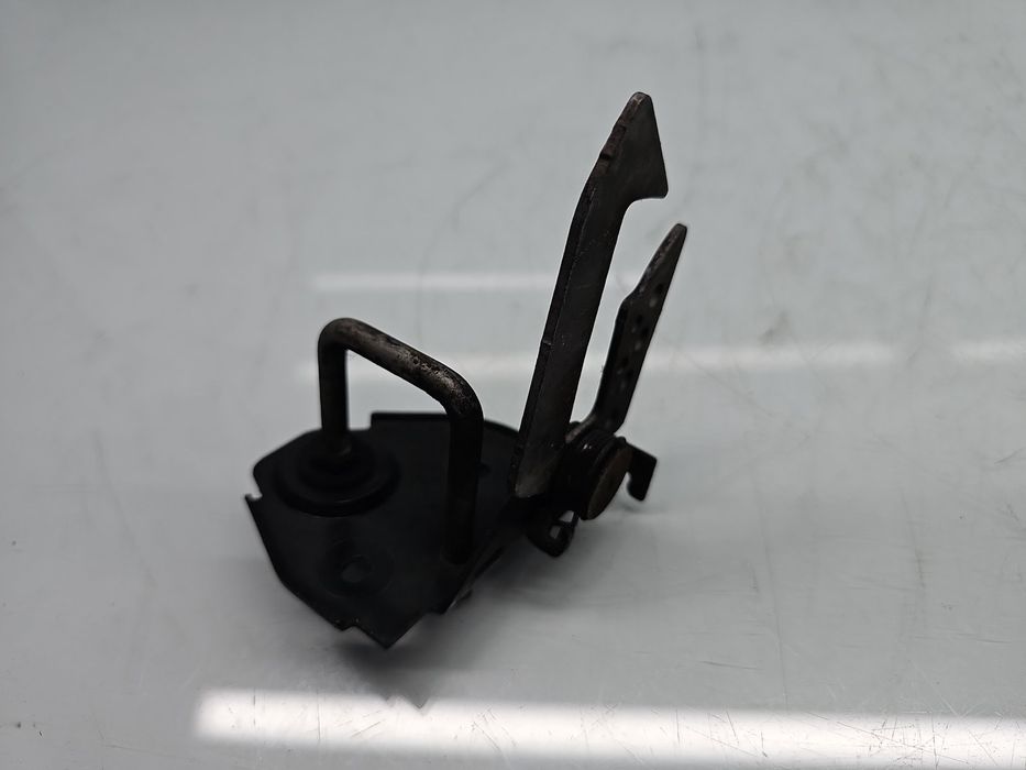 Maner deschidere capota Bmw 5 Touring (F11) [Fabr 2011-2016] Break 718