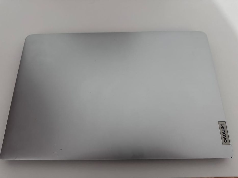 Lenovo IdeaPad 3