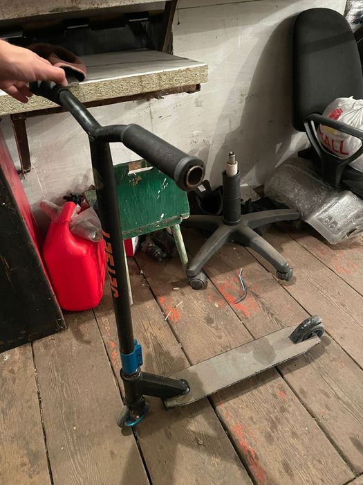 Самокат трюковой