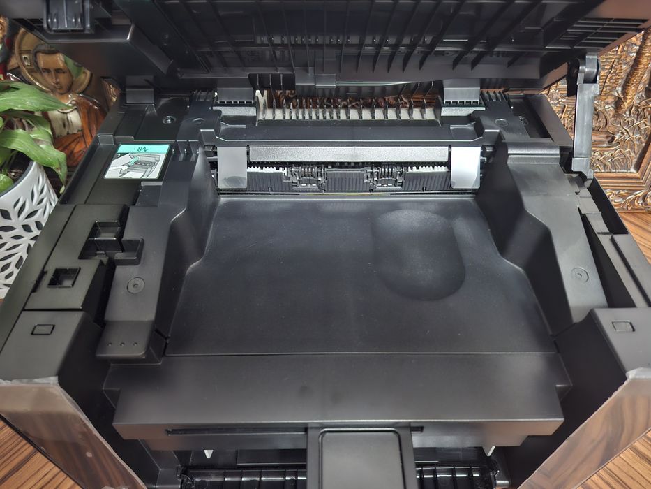 Продам принтер Canon MF3010