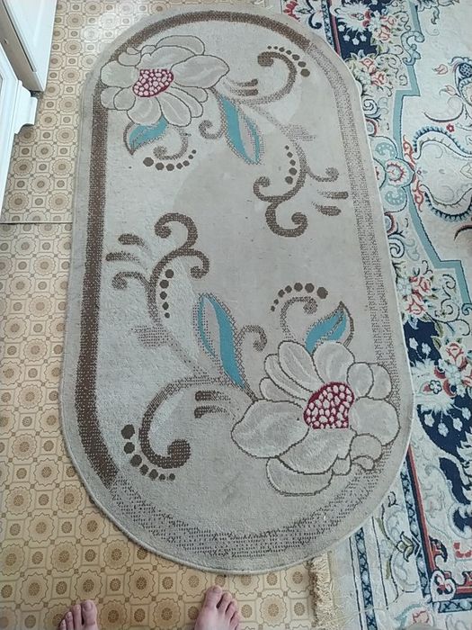 Продам ковры. Хорошие