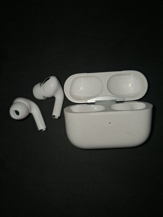 AirPods Pro ,не рабочий
