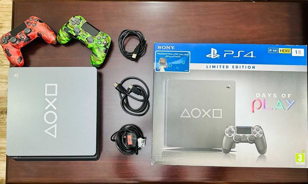 Playstation 4 Days of Play, 1 TB, Limited Edition