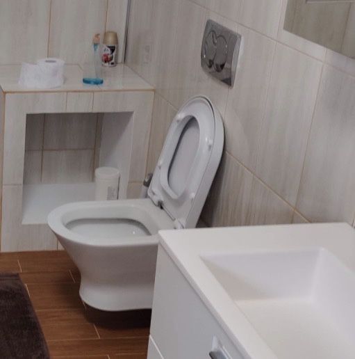 Vas WC suspendat + capac