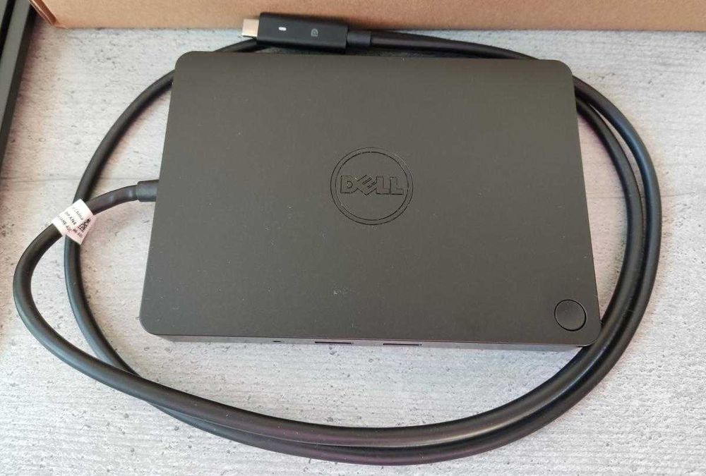 Докинг-станции Dell WD19tbs 180W, WD15 130W, wd15 180W