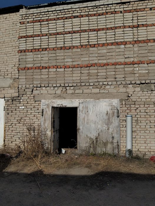 Продам 2-х этажный гараж