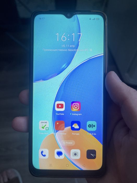 Продам смартфон OPPO 15S
