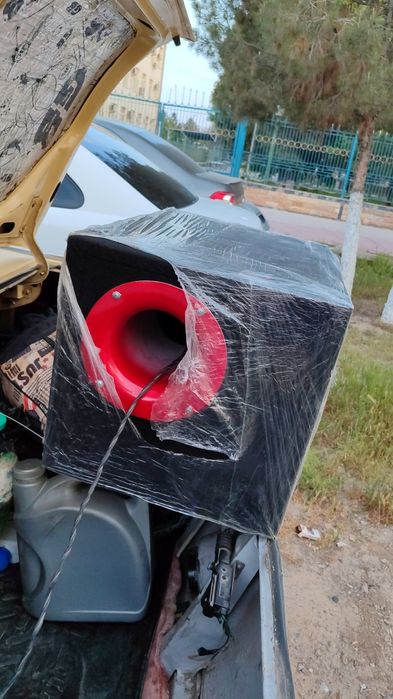 Продаётся сабвуфер Machete lite s срочно,состояние идеал