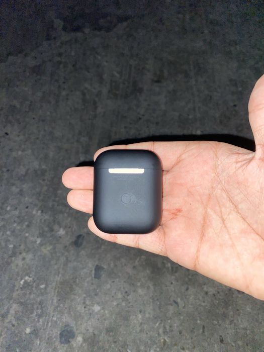 Airpods черные 1-го поколения