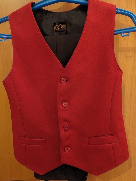 Продам жилеты детские