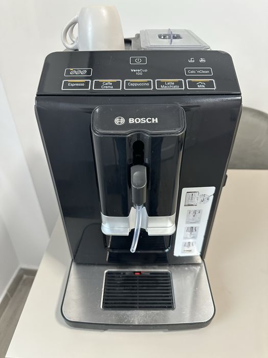 Espressor cafea automat Bosch ~ râșniță ceramică
