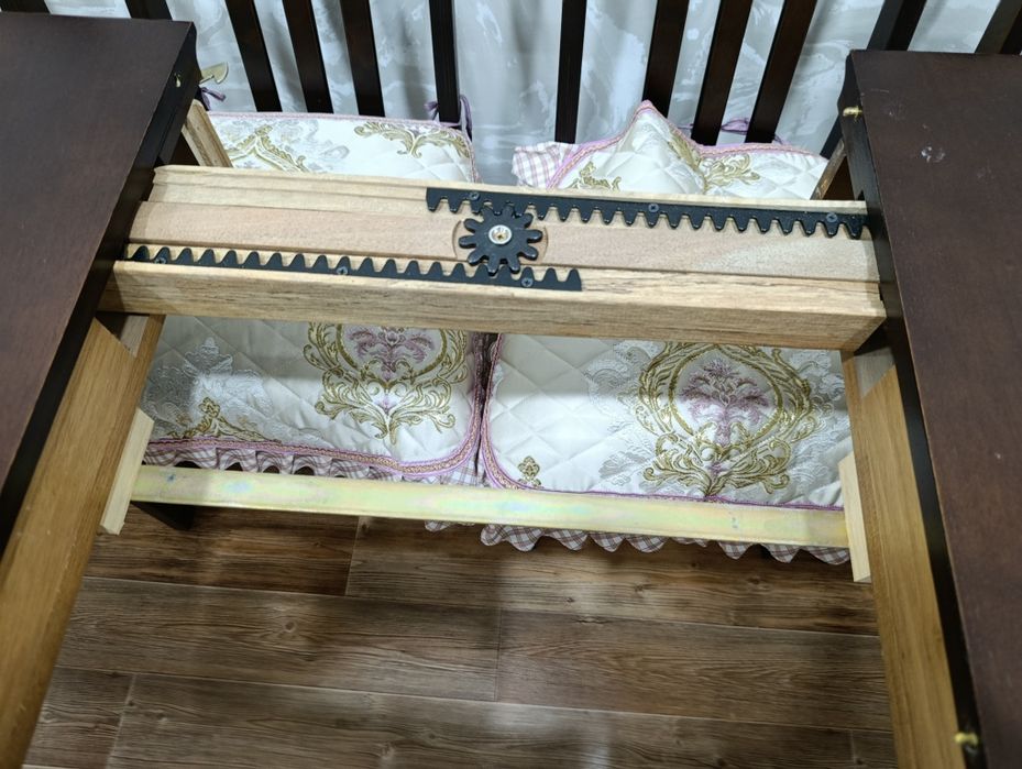 Продам Стол банкетный