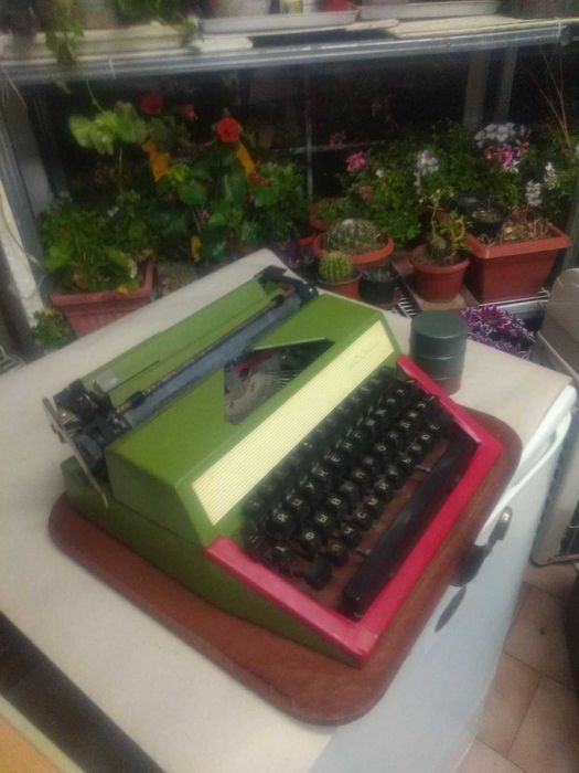 Руска печатна машина работеща ретро