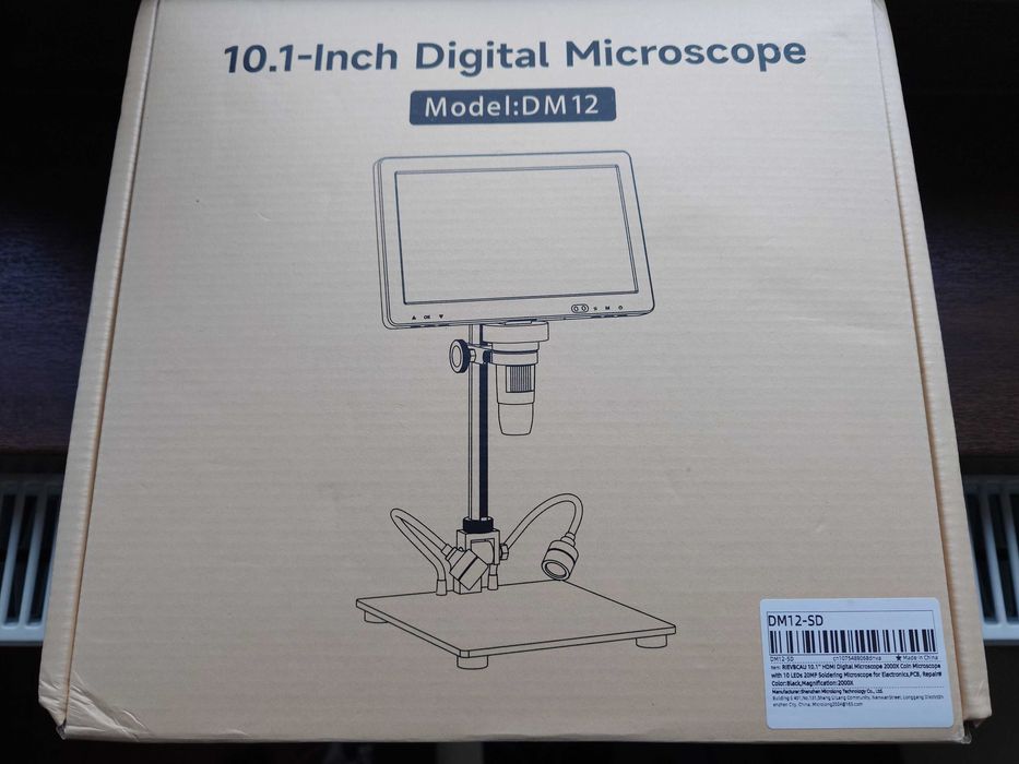 Microscop digital cu ecran mare