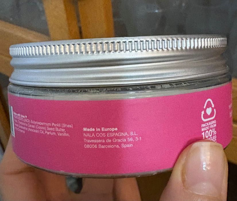 Cremă body butter Nala nouă sigilată