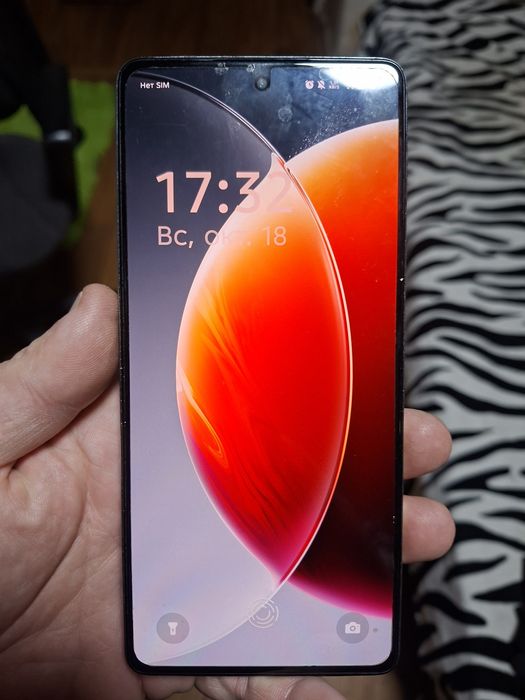 Продам Tecno Canon 30Pro