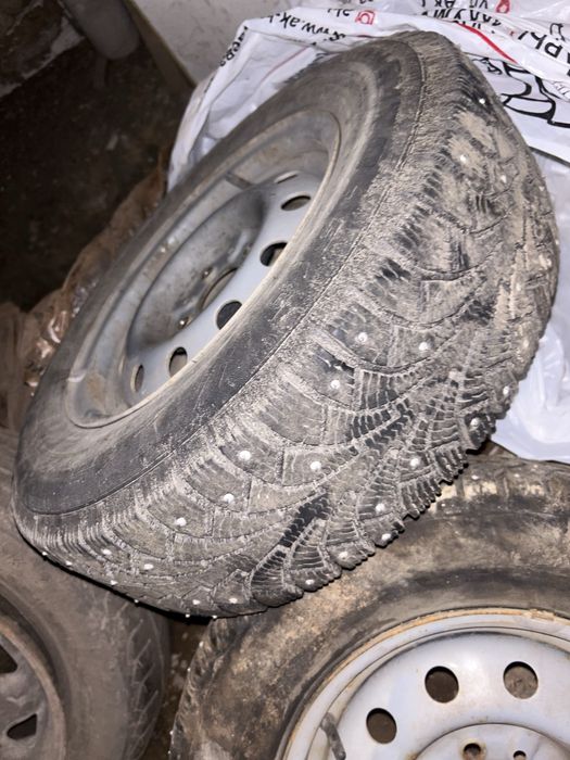 Продам два диска