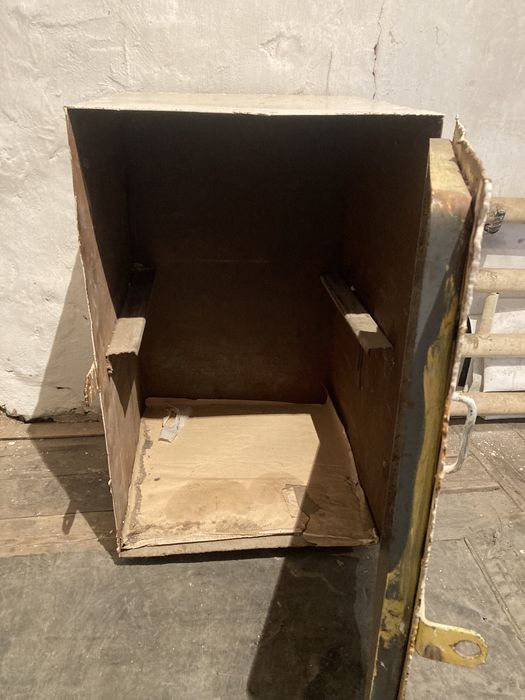 Продам Железный Сейф