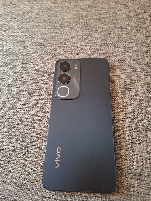 Vivo y19s 128 gb