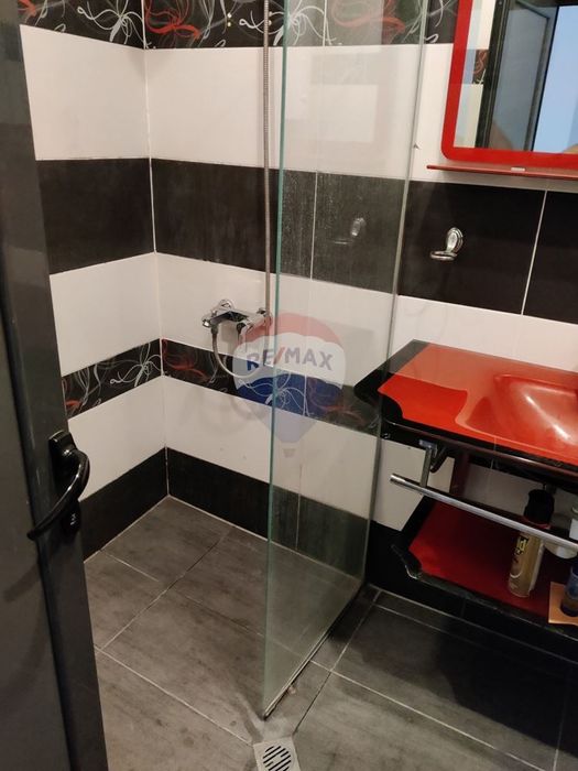 Продава се Тристаен апартамент в к.к. Златни пясъци - 110 кв.м за 1000 €/кв.м - Снимка #6