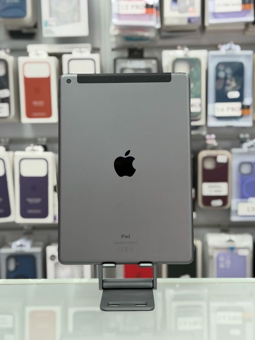 iPad Gen 8 - Memorie 128GB - DeBi GSM Mobile Brasov