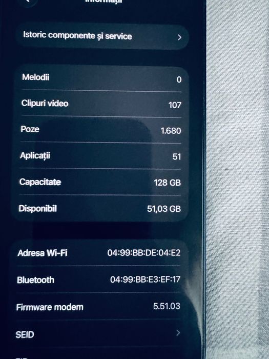 iPhone 13 în stare foarte bună ,are cablu USB ,husă .