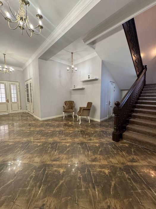 Срочно сдается жилой дом на улице Амира темура!!!